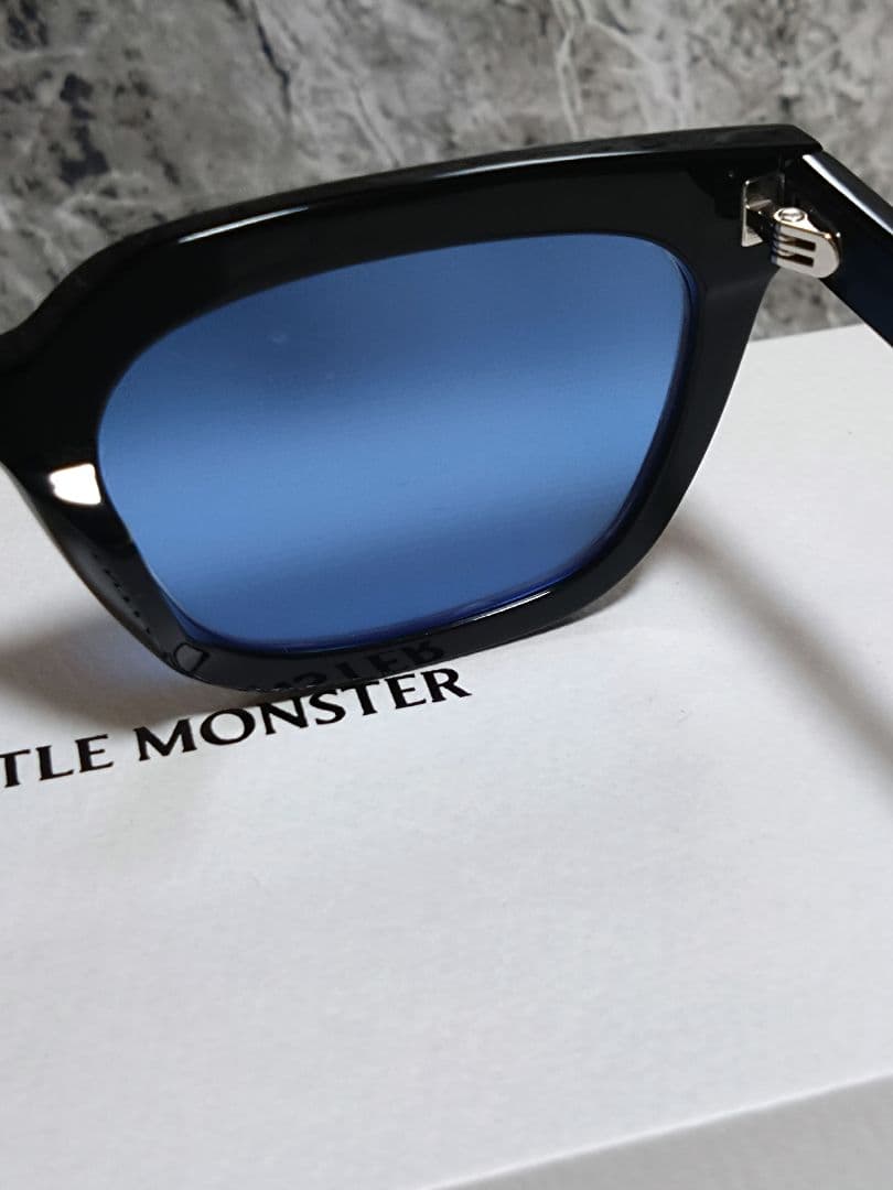 [未使用]GENTLEMONSTER ジェントルモンスターブルーサングラス