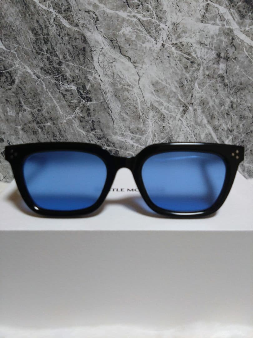 [未使用]GENTLEMONSTER ジェントルモンスターブルーサングラス