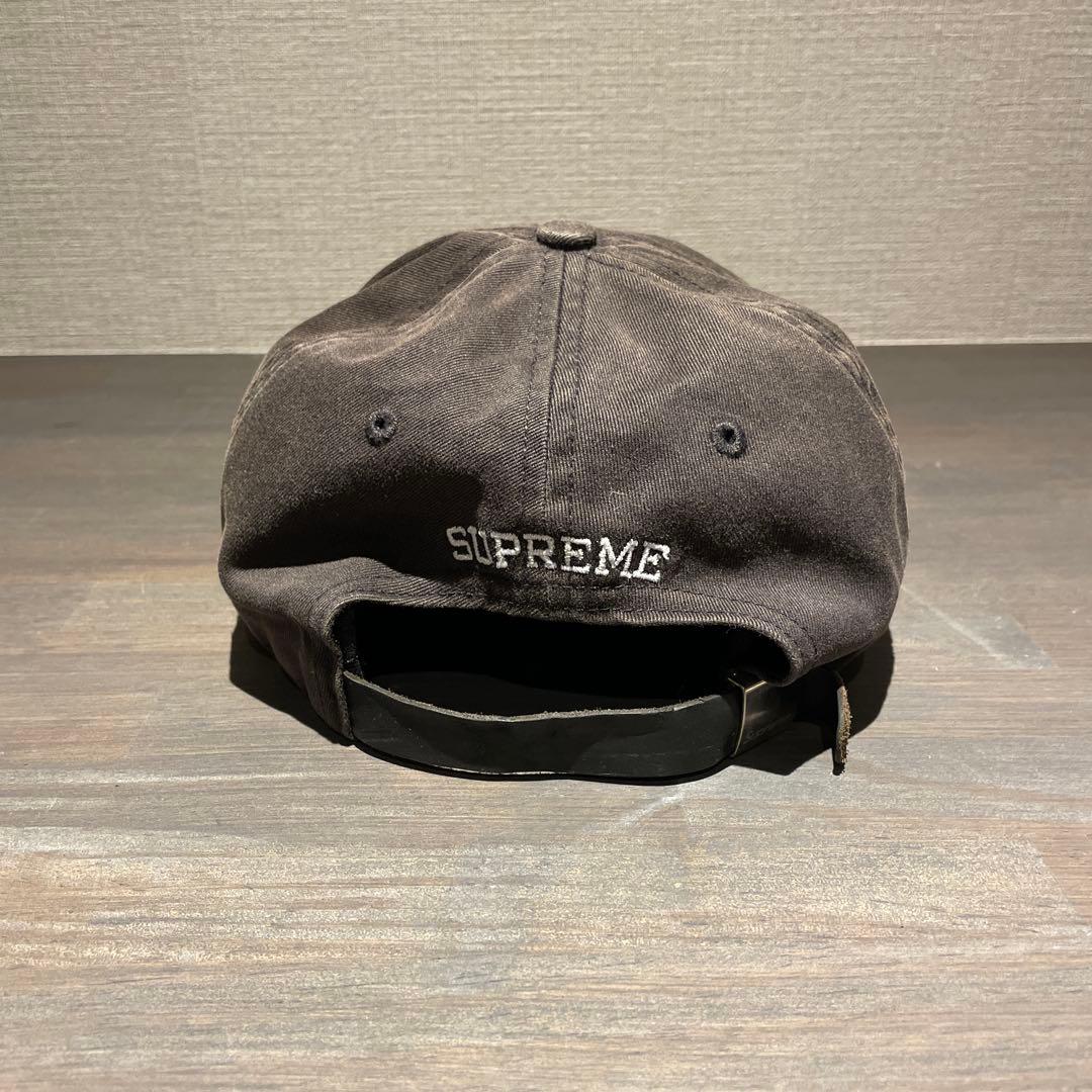 SUPREME 黒 キャップ Sロゴ - メルカリ