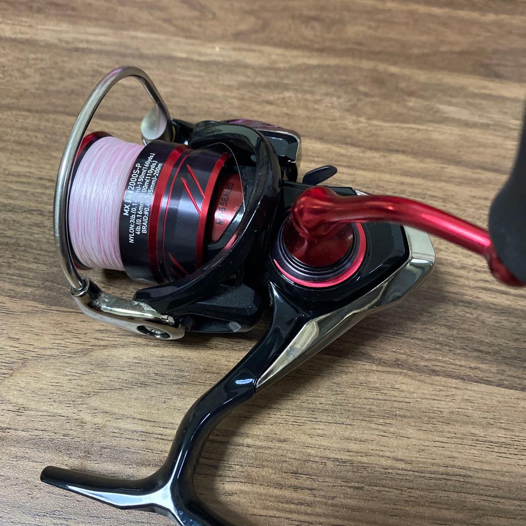 ダイワ MX2000SP スピニングリール 赤スプール - メルカリ