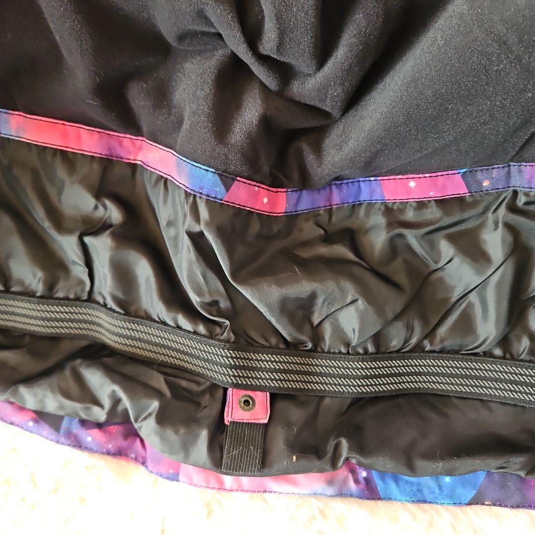 ハワイ購入★宇宙柄 女性用スノーボードウェア　スノーウェア　Ｌサイズ