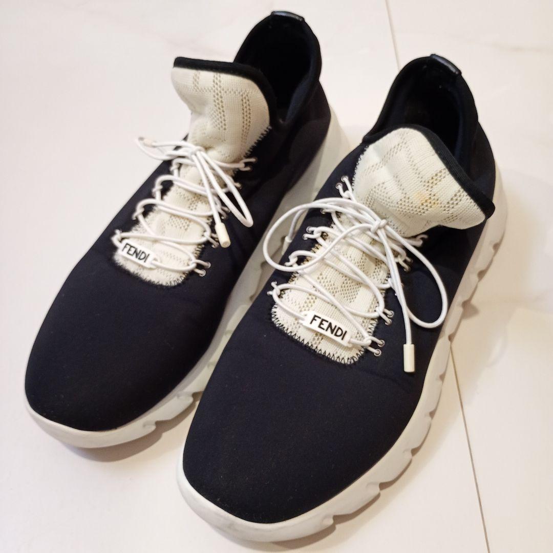 希少・美品】FENDI ローカットスニーカー 7E1307 ズッカ バイカラー