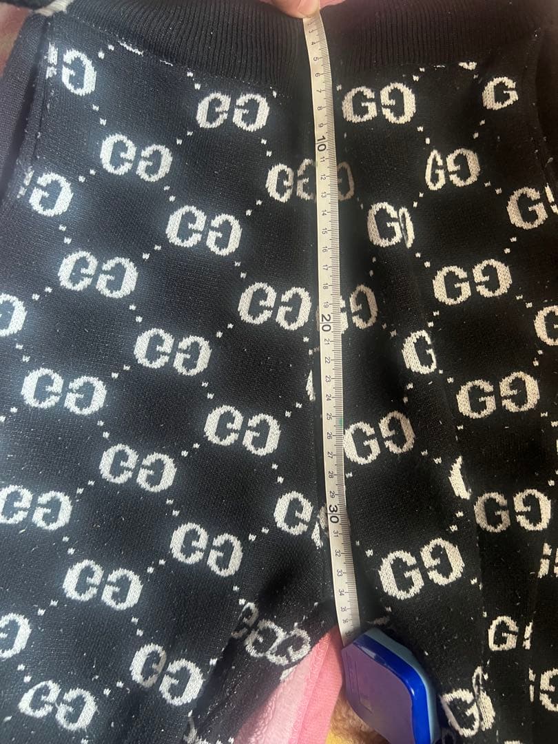 Gucci GG ロゴプリント ジョガーパンツ 黒