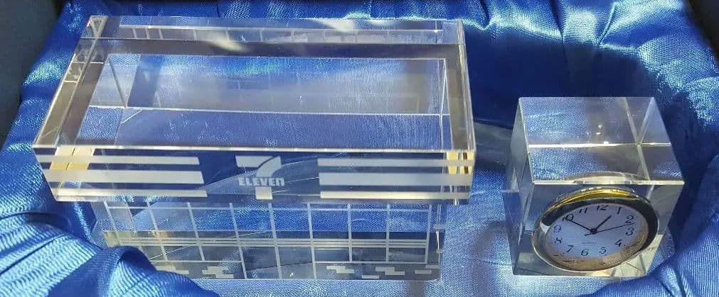 ☆激レア☆セブンイレブン (20,000店舗達成記念品） 置き時計 - メルカリ