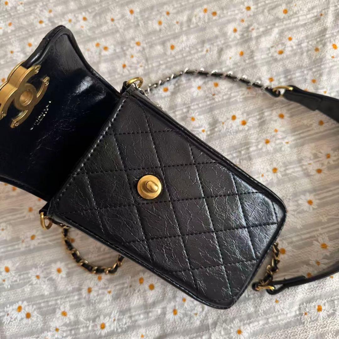 VIP限定 ノベルティ スマホポーチ ミニバッグ ポーチ付き