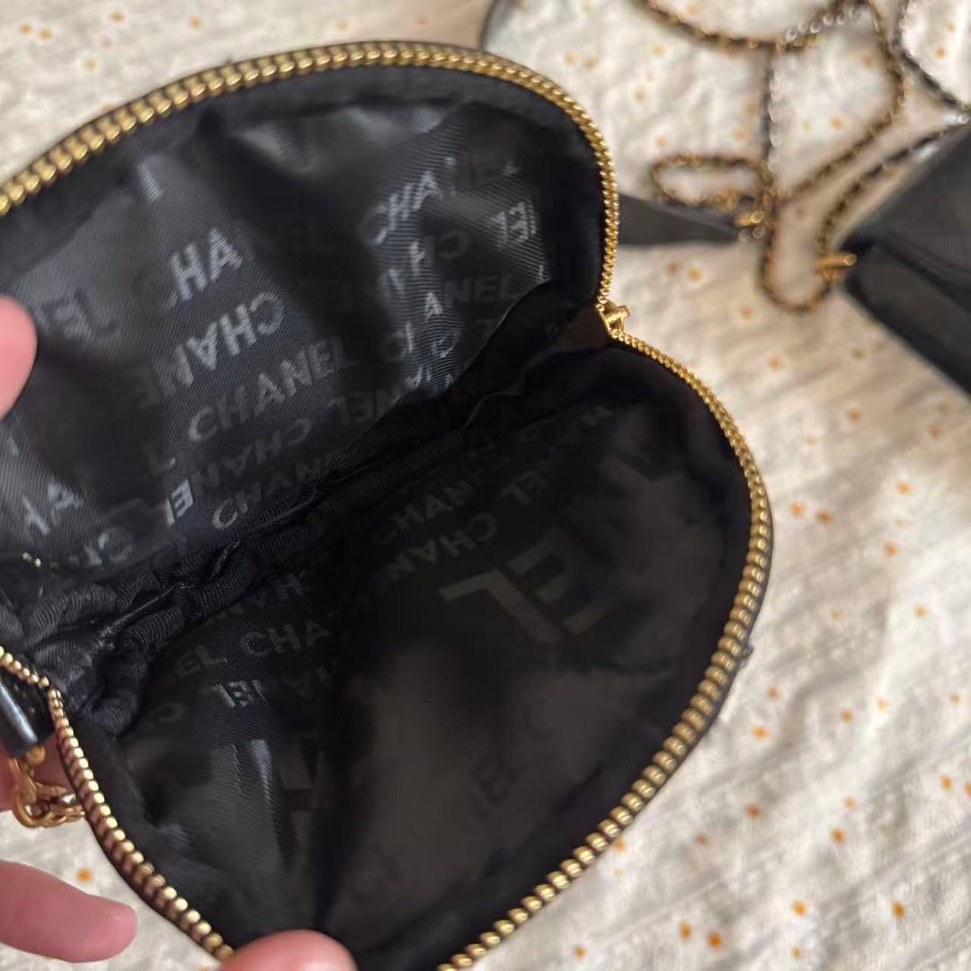 VIP限定 ノベルティ スマホポーチ ミニバッグ ポーチ付き