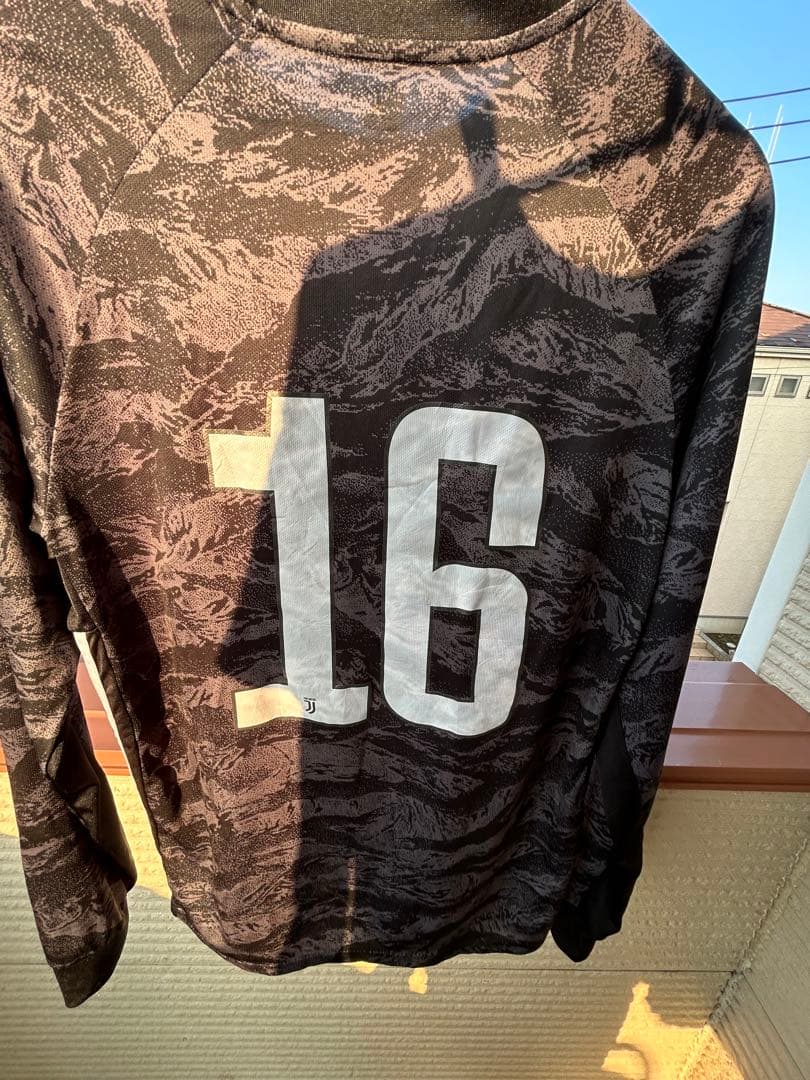 ユベントス　サッカー　長袖ユニフォーム