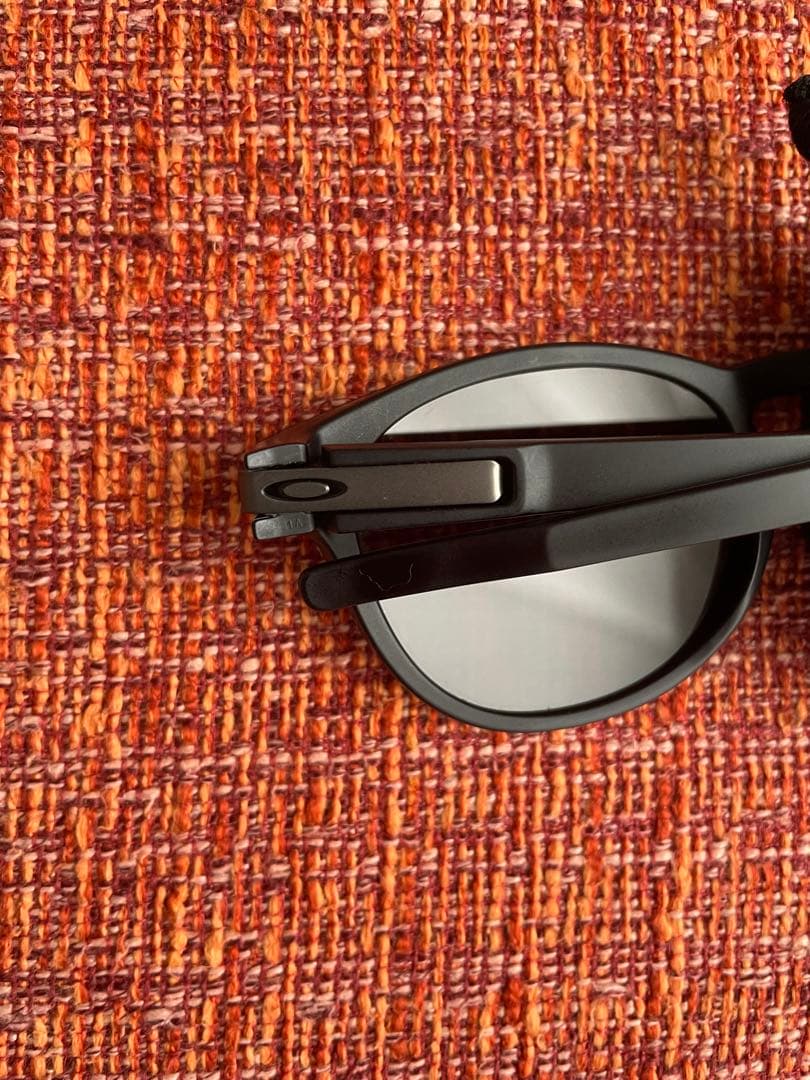 ⭐︎オークリー　ラッチ　マットブラック　アジアンフィット⭐︎