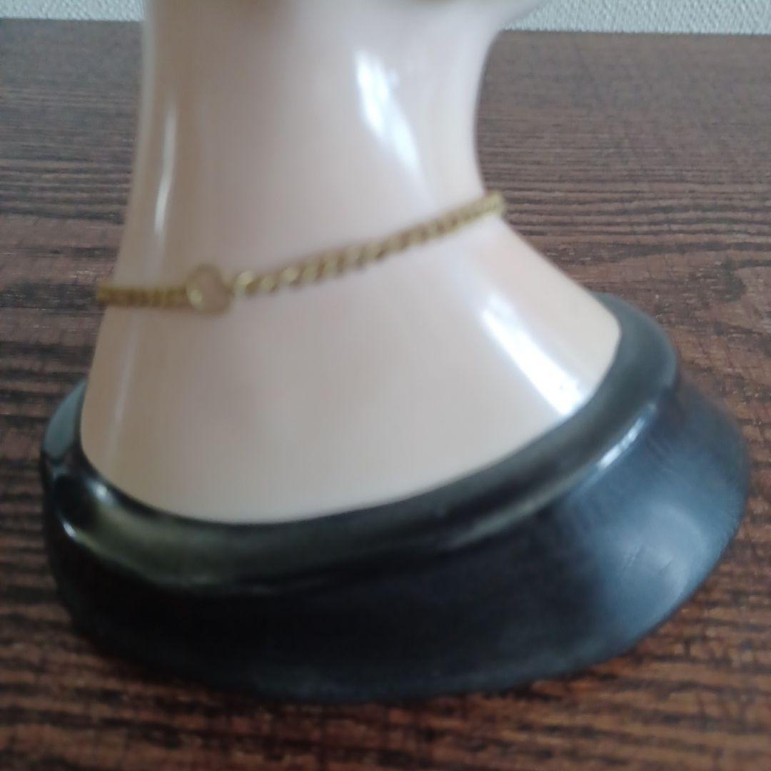 ビンテージ レディヘッドベース 陶器製の置物花瓶　黒のドレスにハートのネックレス