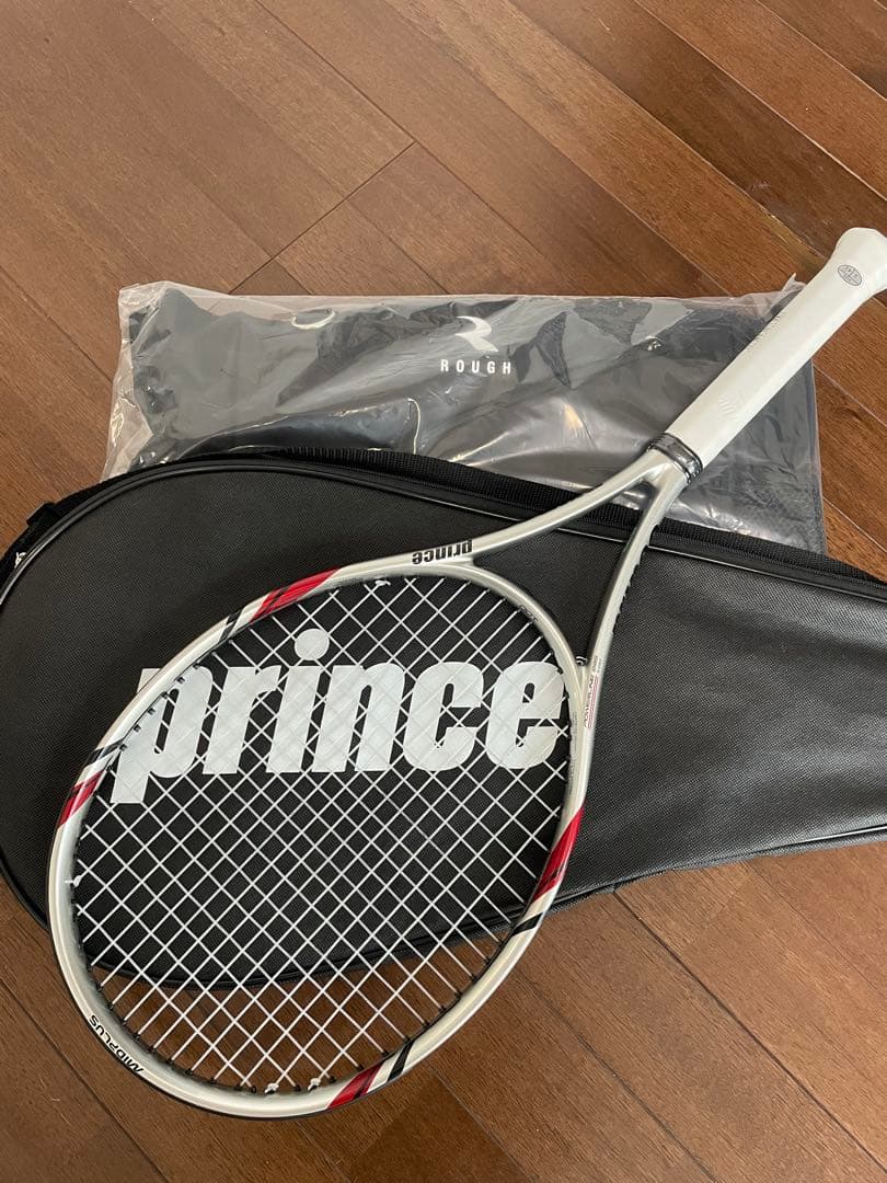 テニスラケット（prince）とテニスバック（ROUGE ）
