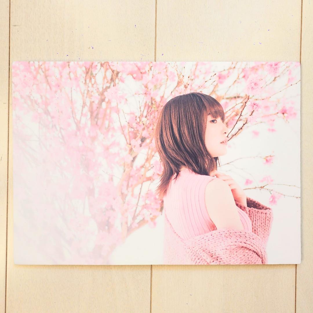 上田麗奈「Empathy」パネル展 A4展示パネル - メルカリ