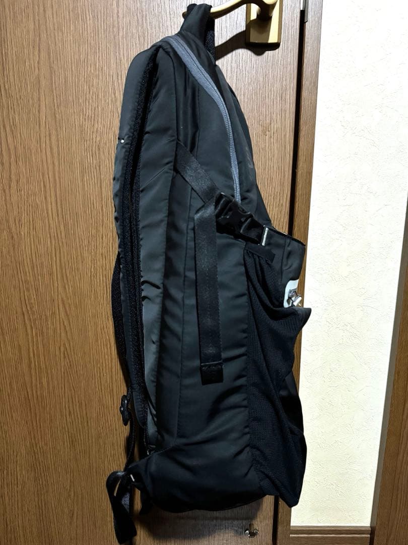 希少 Manduka マンドゥカ リュック ヨガリュック　ヨガバッグ　ブラック