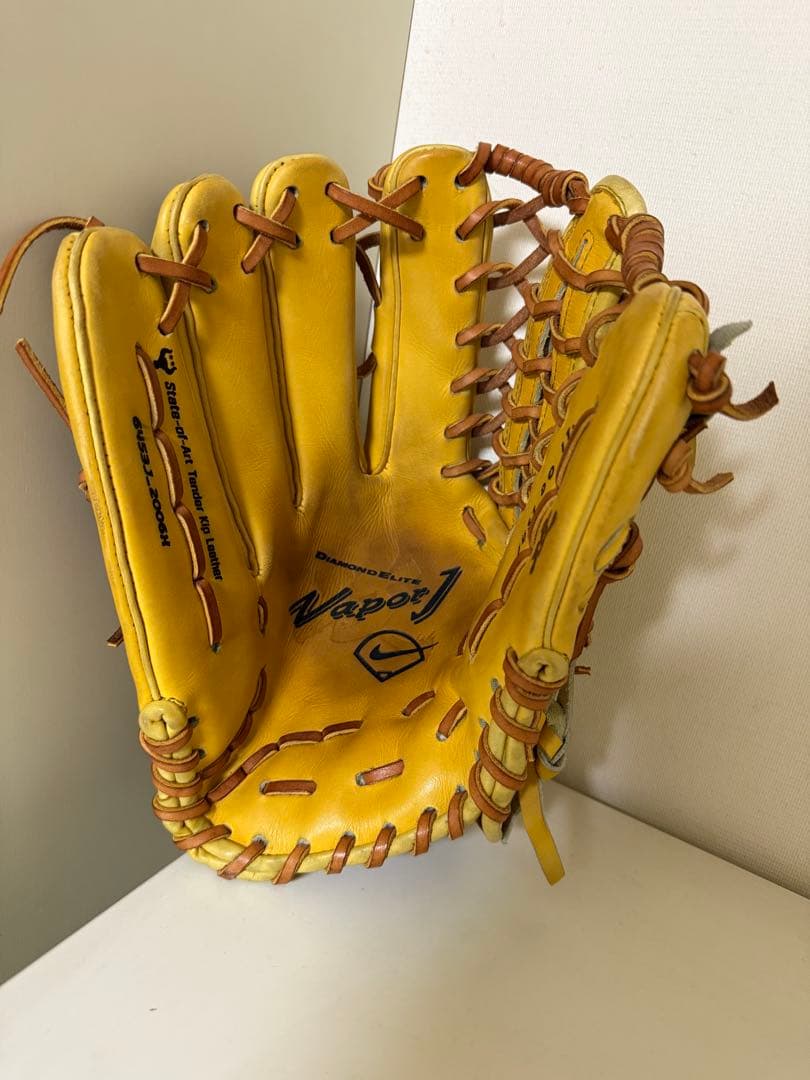 ［希少/美品］ナイキ　硬式　外野　左投げ（グラブ袋付き）