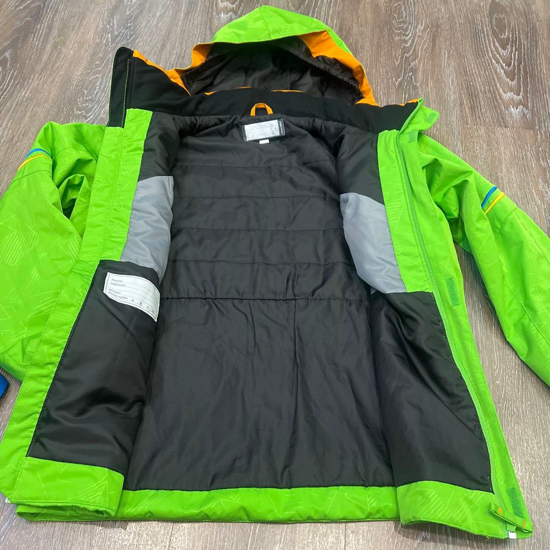 大幅お値下げしました　フェニックス 男の子セットアップ　スキーウェア　160