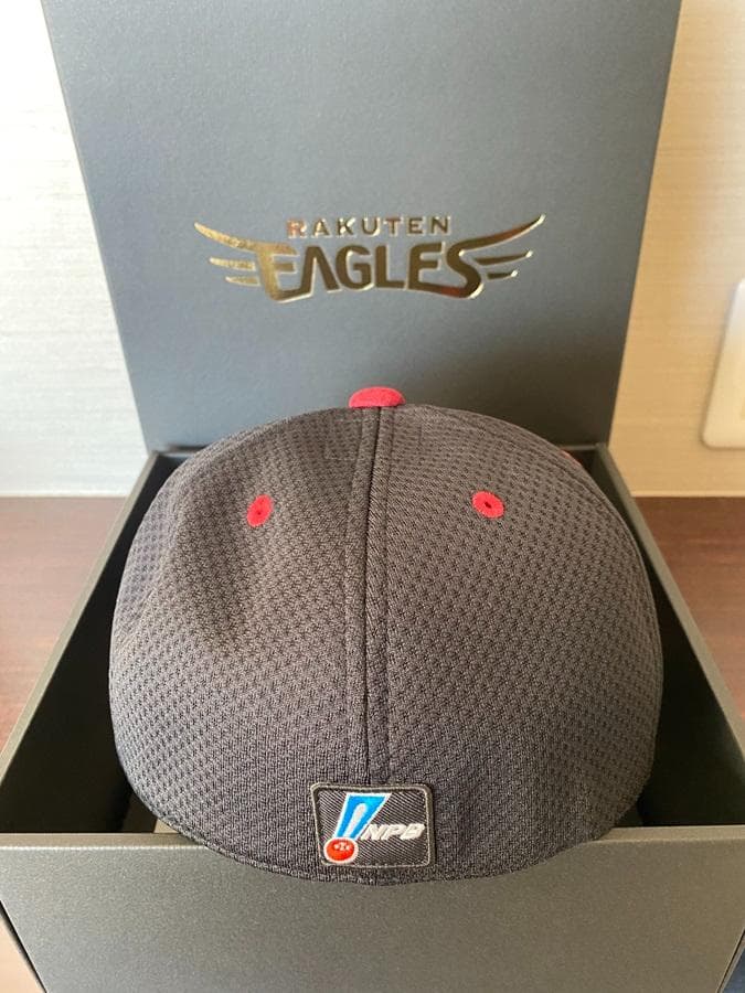 楽天 イーグルス 嶋基宏選手 #37 NPB 直筆サインキャップ 球団