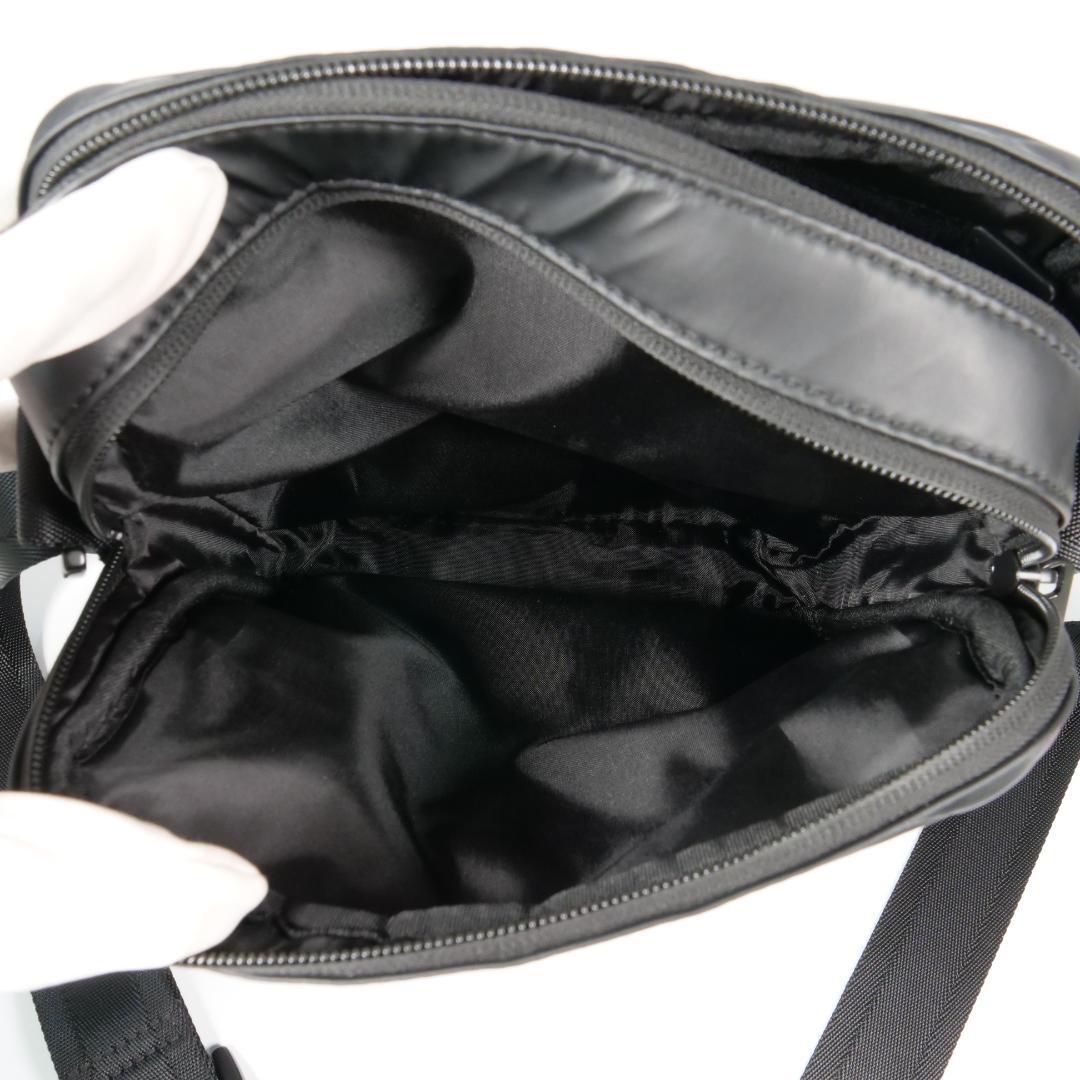 極美品✨ DIESEL ショルダーバッグ クロスボディバッグ ブラック