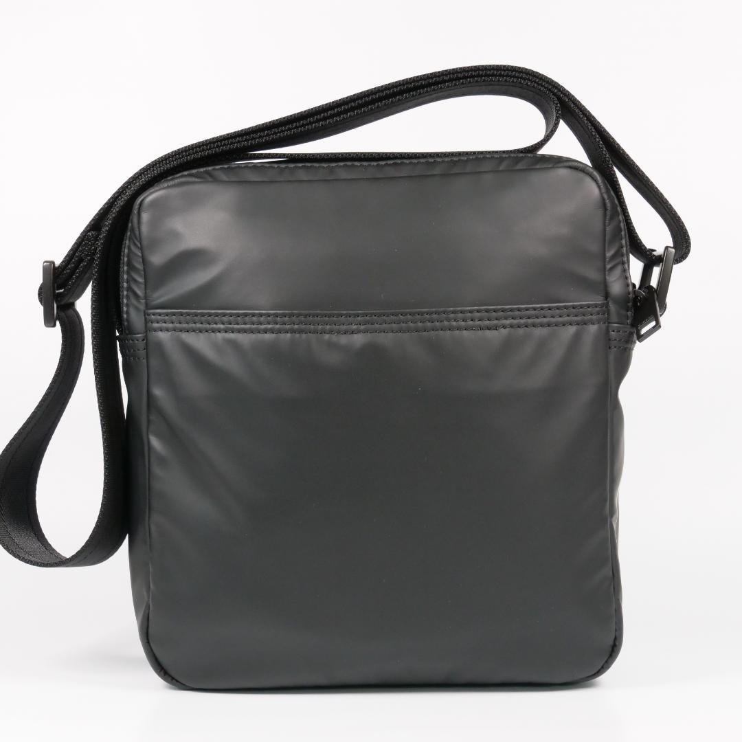 極美品✨ DIESEL ショルダーバッグ クロスボディバッグ ブラック