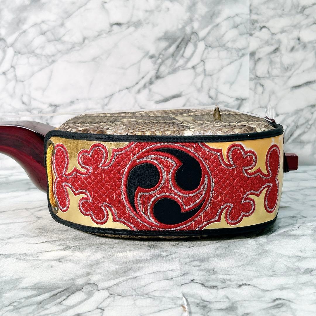 美品 沖縄三線 本蛇皮 スンチー塗り 知念大工 チニンデーク 琉球 民族楽器