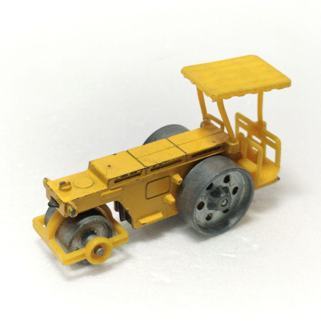 当時物 トミカ 川崎重工 ロードローラ NO.61 日本製 黒箱 ミニカー