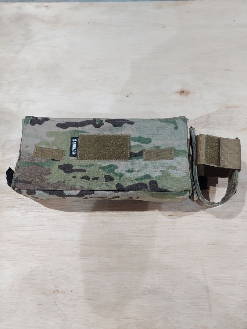 BALLISTICS カーミットサイドボックス ドリンクホルダー マルチカム