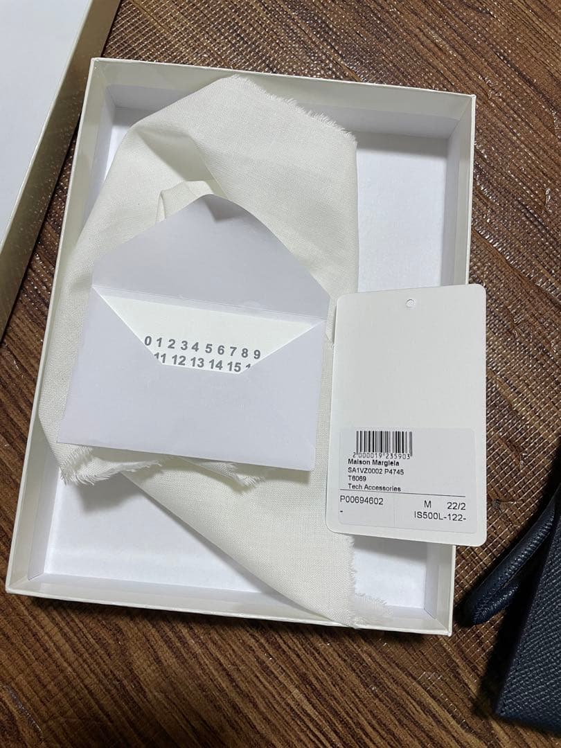 割引 メゾンマルジェラ スマートフォンケース スマホショルダー