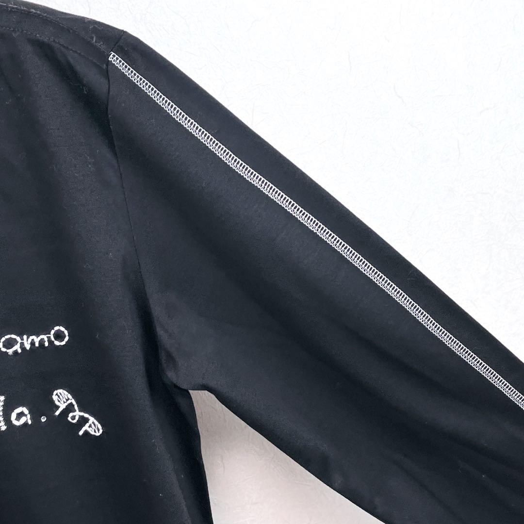 【新品未使用 ムニタルプ】手差し風ロゴ刺繍入り綿デザインハイネック40号