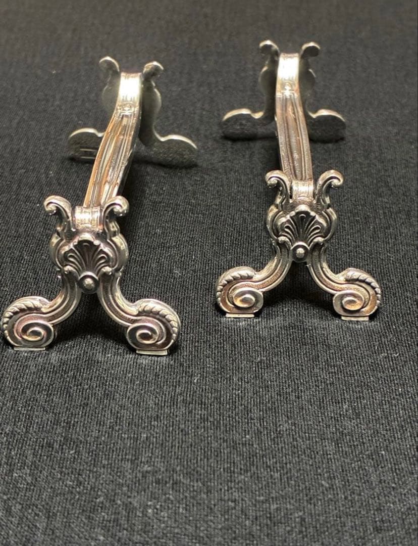 クリストフル　希少　コキーユのナイフレスト　アンティターニッシュの収納袋付き