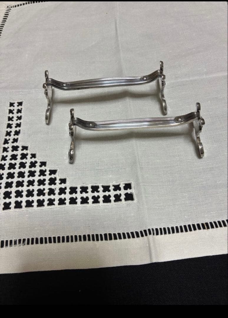 クリストフル　希少　コキーユのナイフレスト　アンティターニッシュの収納袋付き