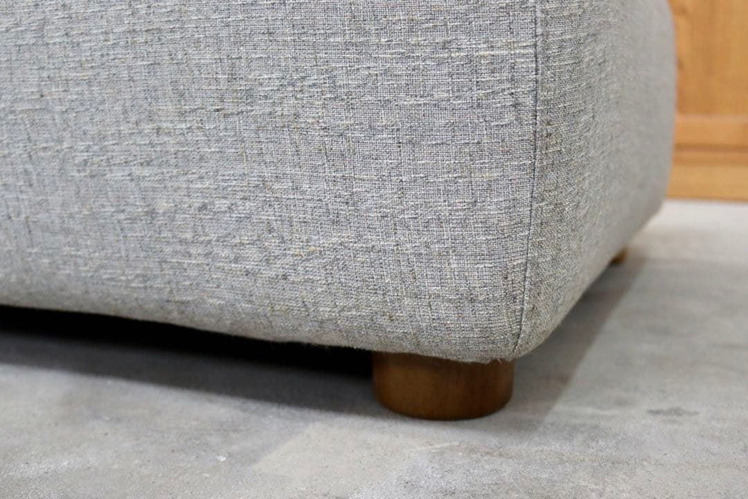 GMIK52○unico / ウニコ VAUS ヴァウス オットマン スツール - メルカリ