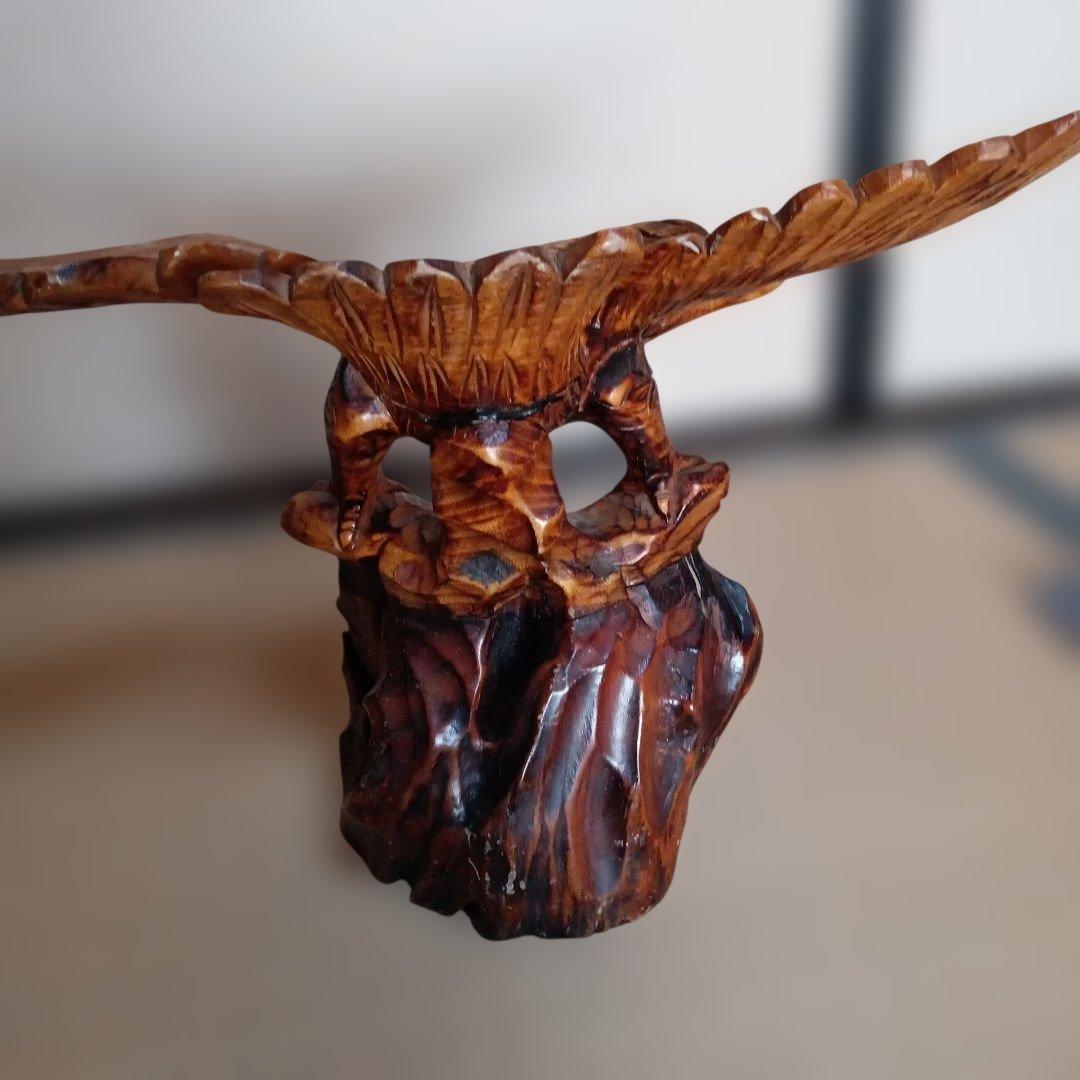 大型 木彫り 鷲 置物 一刀彫 彫刻芸術品 ヴィンテージ 民芸品