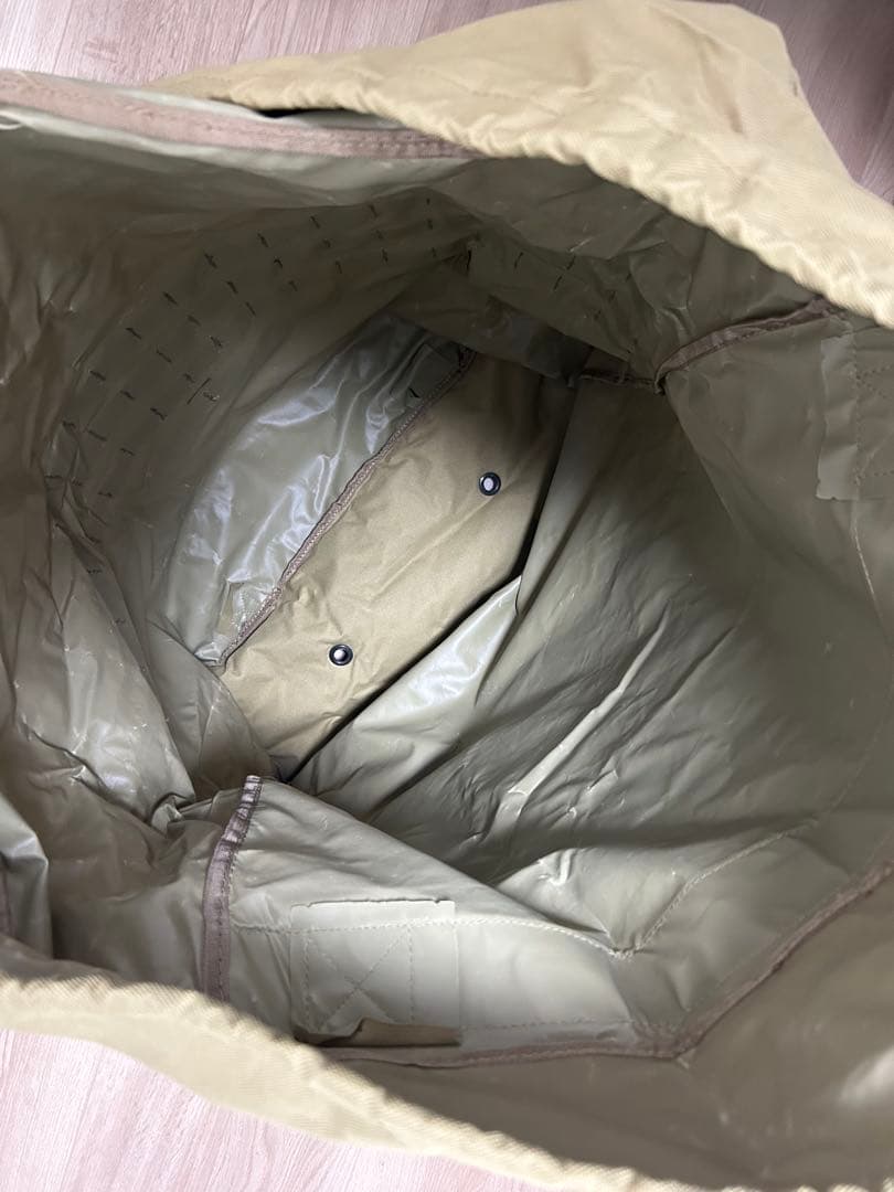 トラッシャルーバッグ　Trasharoo Bag ベージュ(タンカラー)