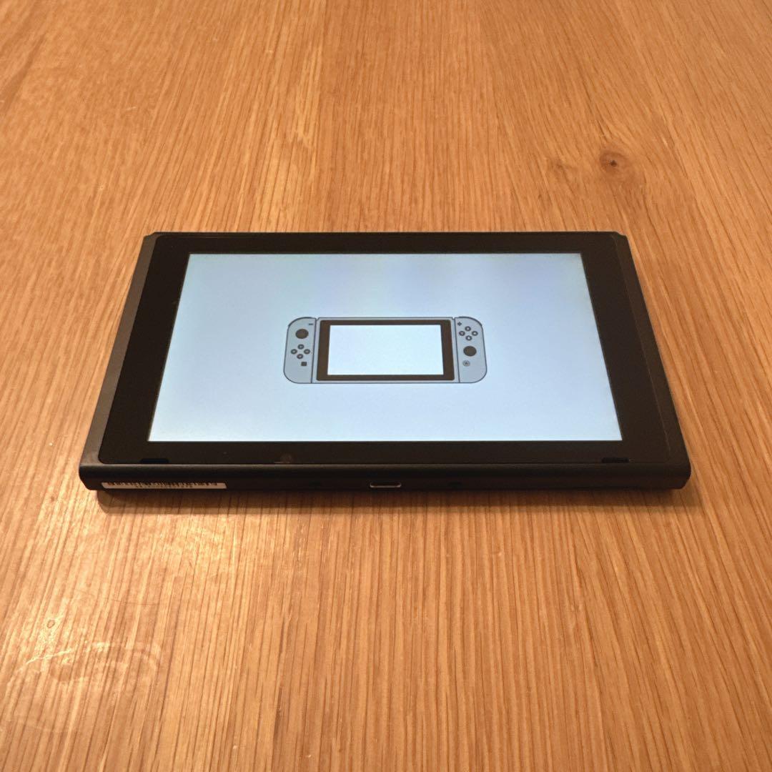 Nintendo Switch 本体 2018 HAC - メルカリ