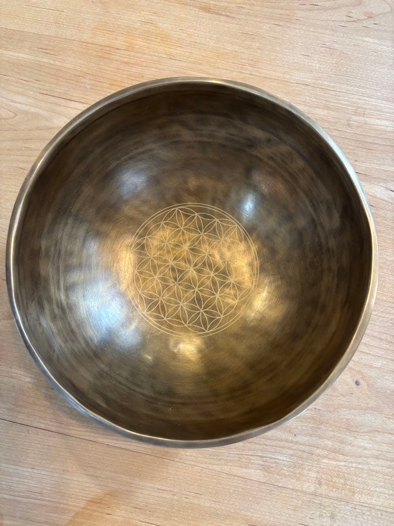 【明日まで値下げ】アマナマナ　チベットシンギングボウル　22㎝
