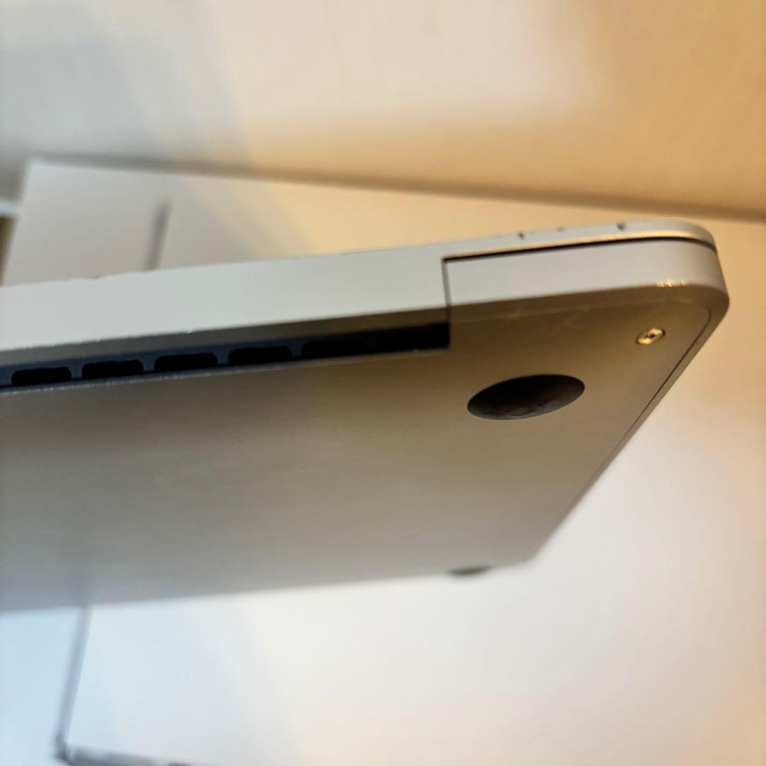 Macbook Pro シルバー　13インチ