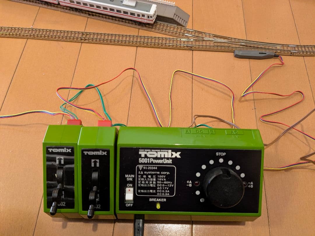 中古 Nゲージ オリジナルスターターセット レール+車両付き 入門用