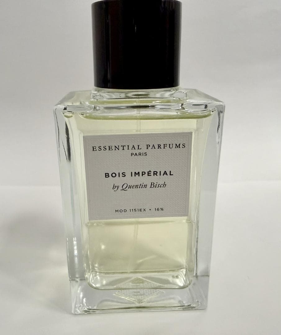 Mr. Free 　ESSENTIAL PARFUMS BOIS