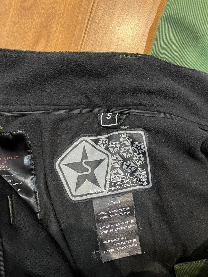 ROXY スノーボードウェアセット 女性用　美品　パンツは無料で付けます！