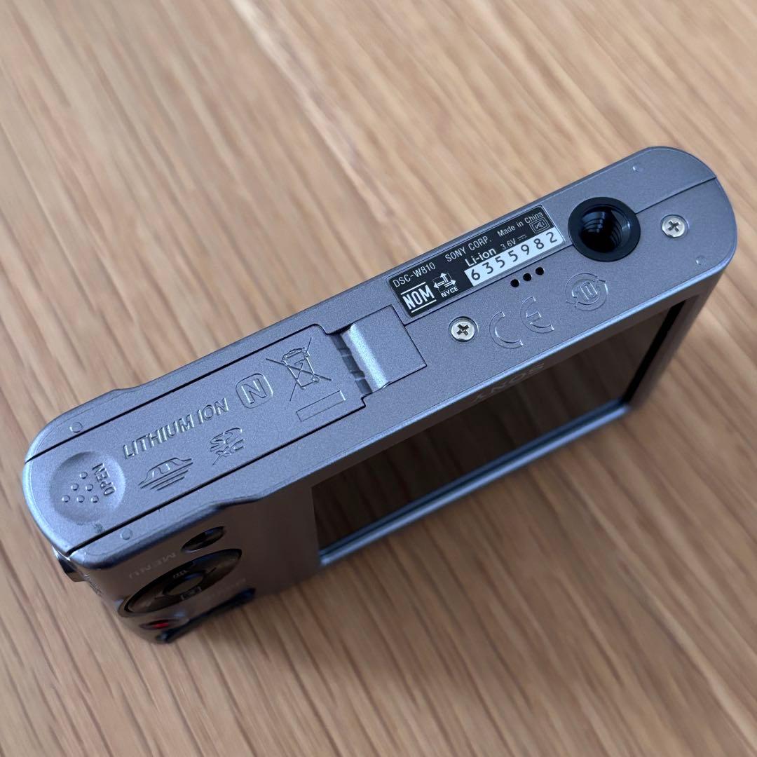 SONY DSC-W810 2010万画素 シルバー バッテリー新品