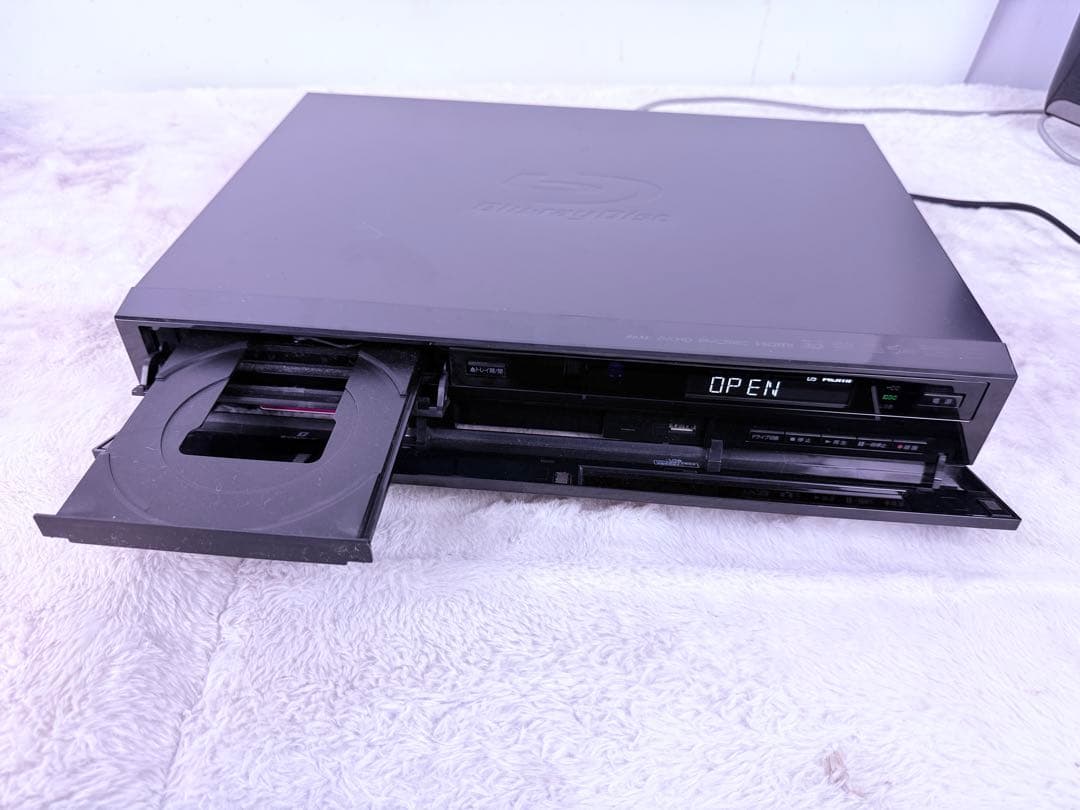 東芝の名機！すぐに視聴セット♪ DBR-Z150 BD/HDD/DVDレコーダー