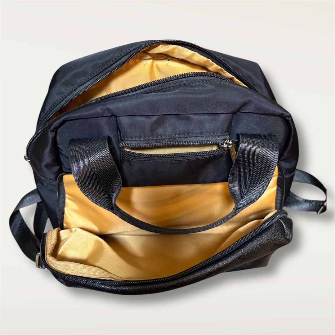 【美品】 CASTELBAJAC クマ刺繍 リュック ブラック