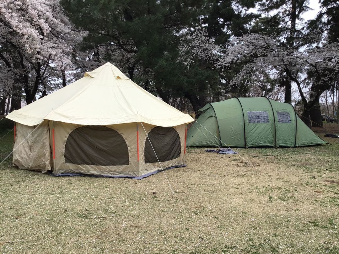 DOD タケノコテント ベージュ 大きな窓付き