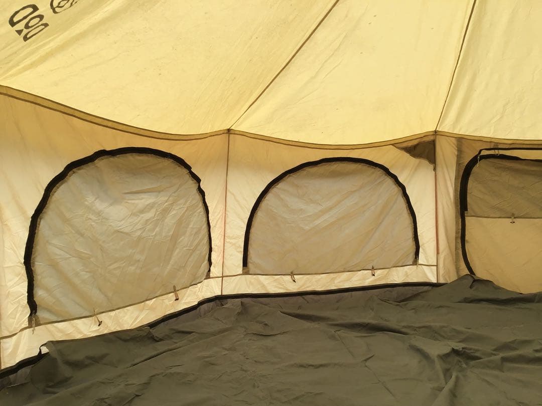 DOD タケノコテント ベージュ 大きな窓付き