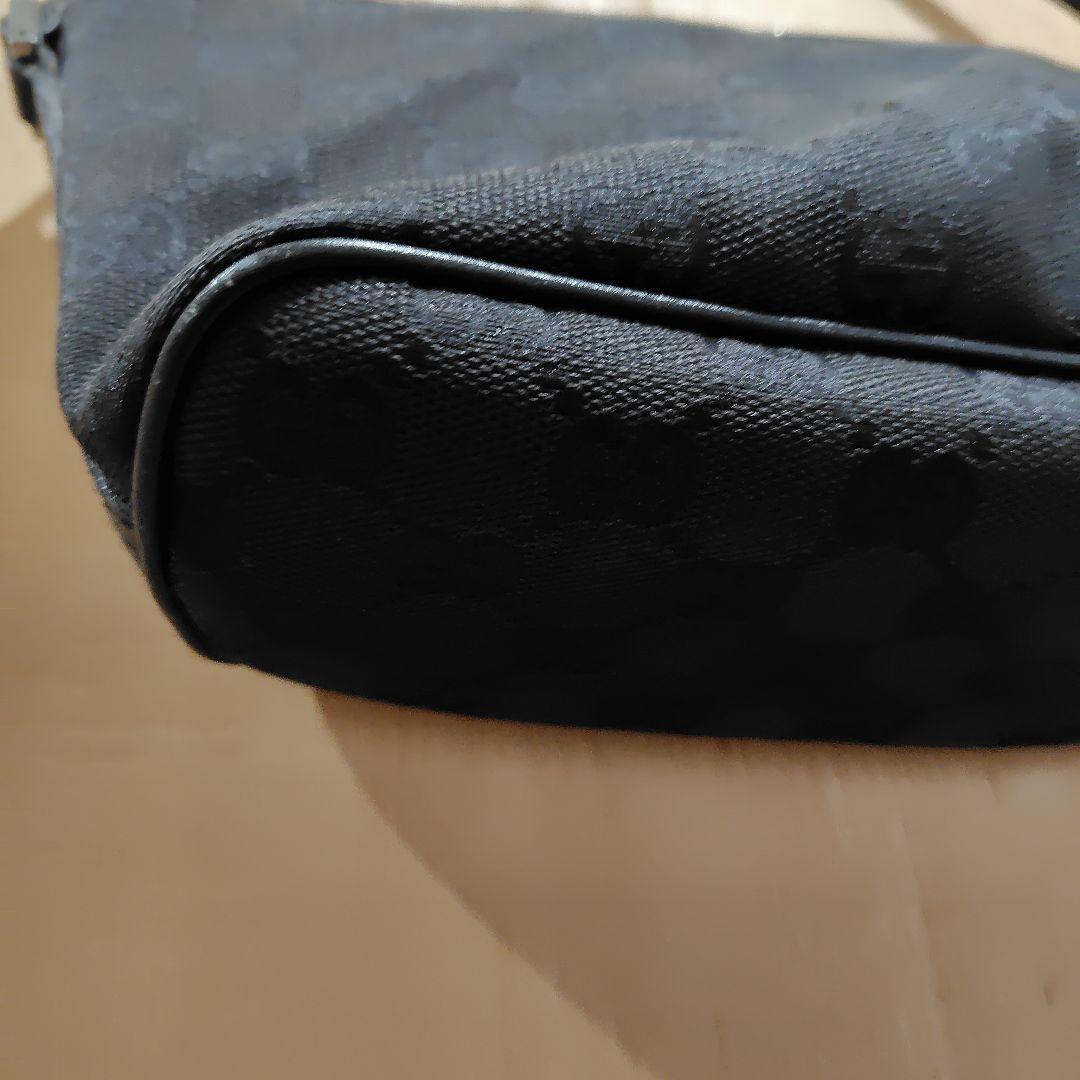 【GUCCI 】GGパターン アクセサリーポーチ ブラック キャンバス地