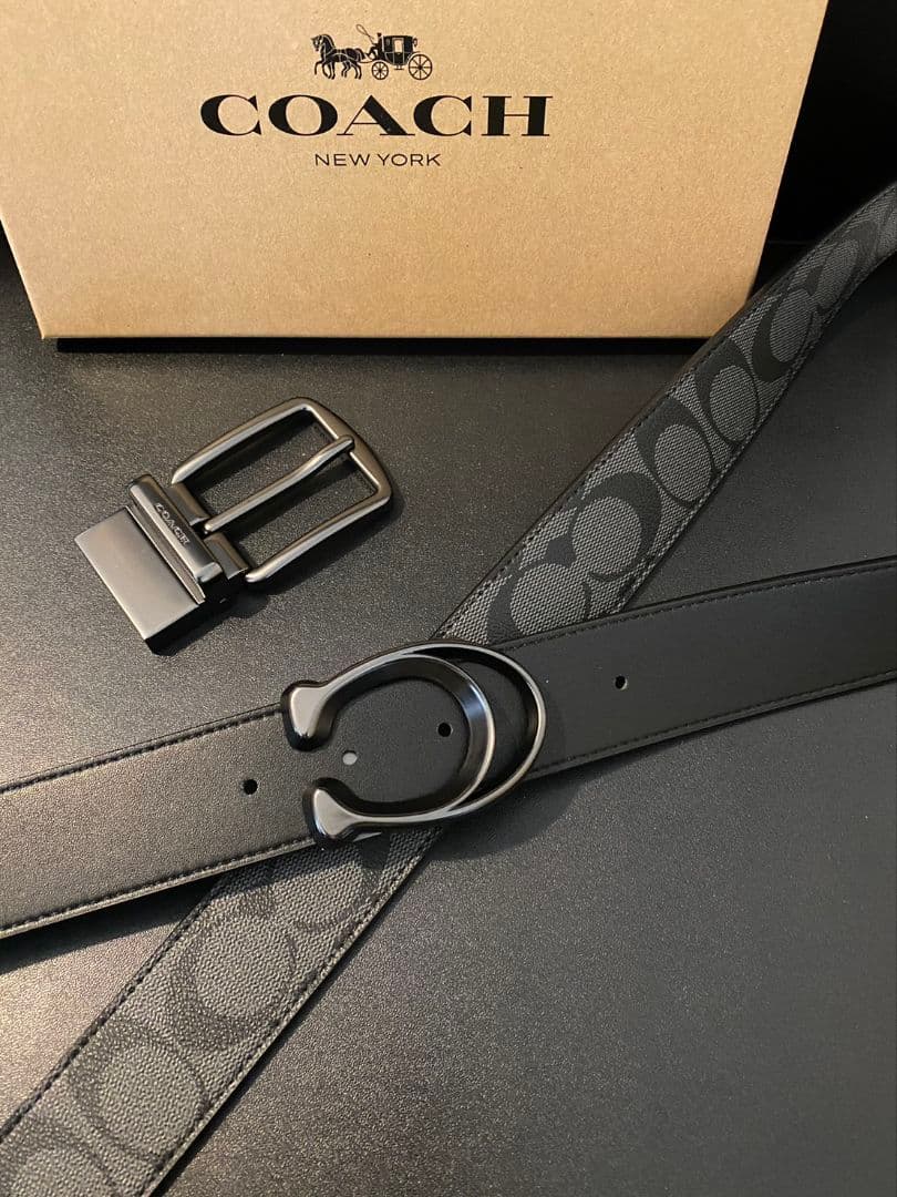 SALE♪コーチ　新品　リバーシブル　シグネチャー　バックル回転可能ベルト