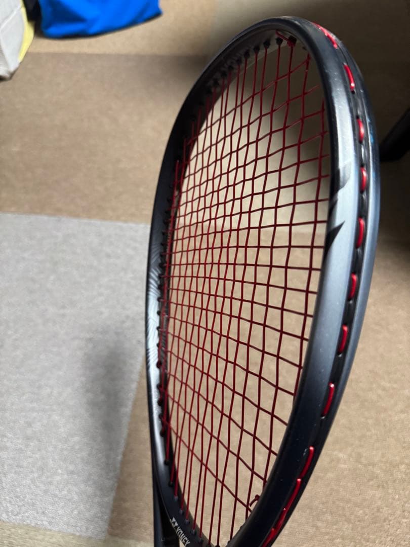 VOLTRAGE 8S テニスラケット