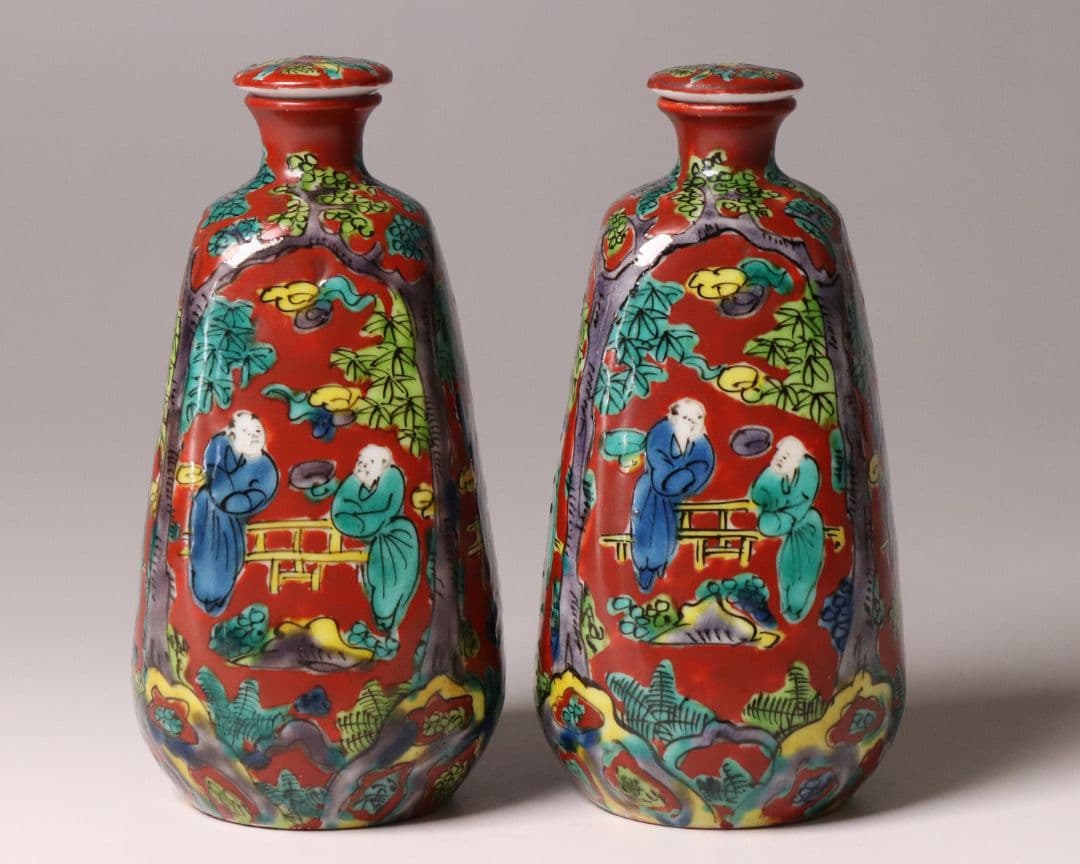 陶芸 九谷焼 木米写し 徳利一対 唐人物図 色絵 赤絵 酒器【MA469】