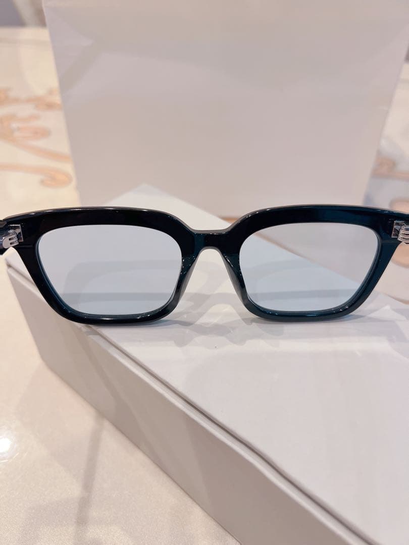 ★GENTLE MONSTER ★MUSEE★ブルーレンズ★ボストン型サングラス