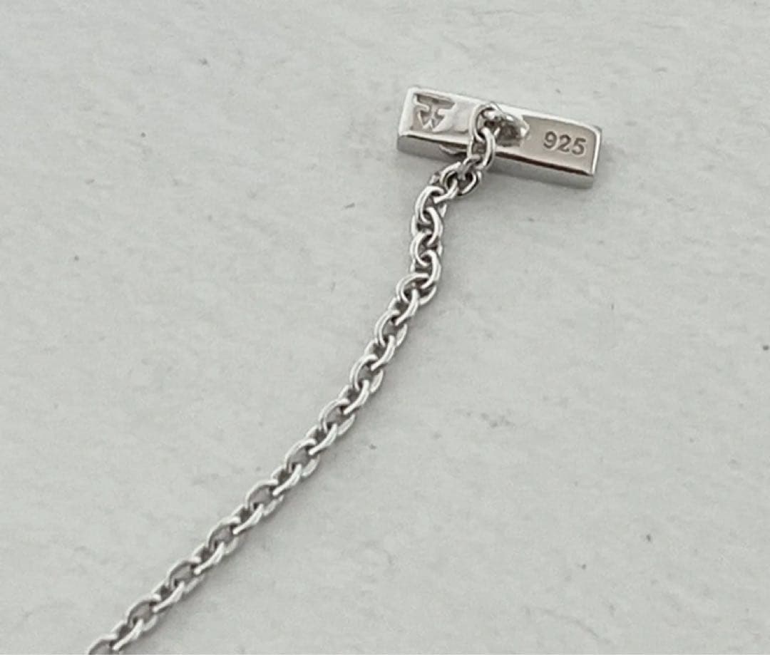 トムウッド　イヤーカフ　イヤカフ　ピアス　イヤリング　耳飾り　0708