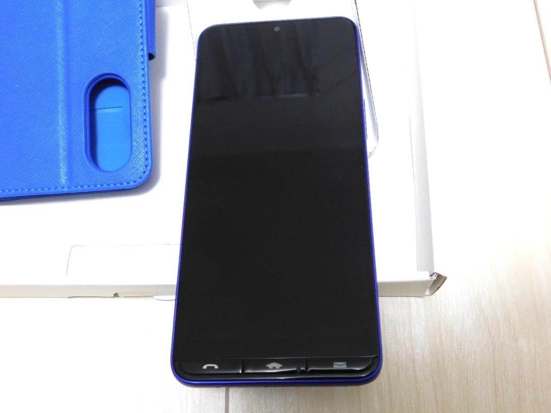 BASIO active3 青 本体 Android 新品に近い SIMフリー - メルカリ