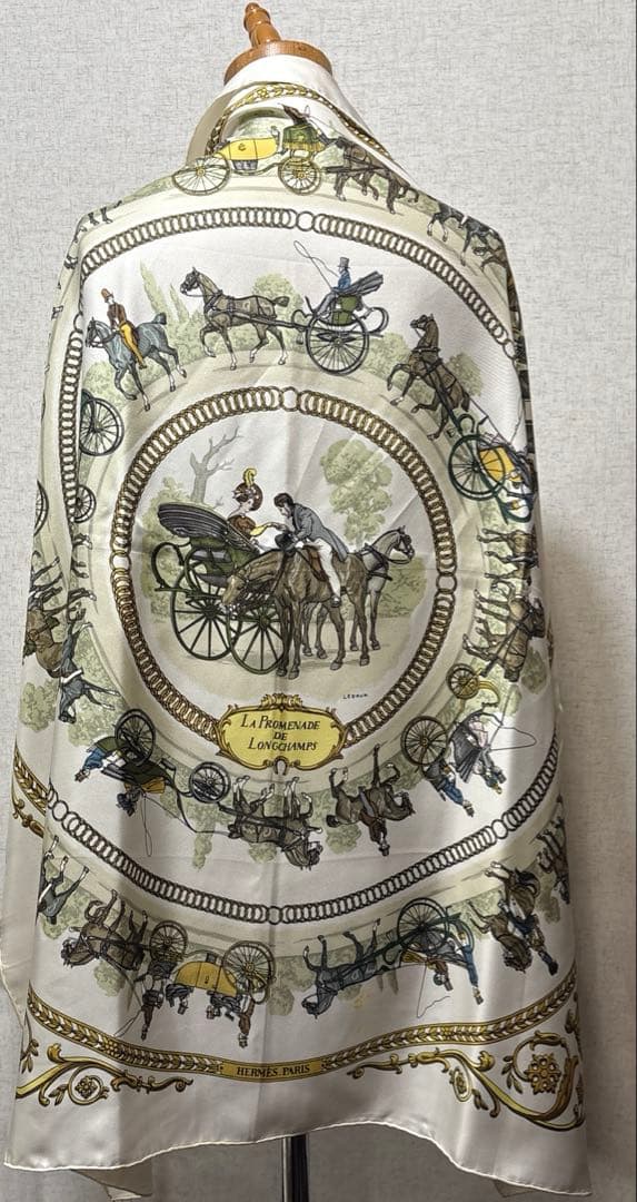 HERMES 大判スカーフ　USED